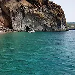 Blu *